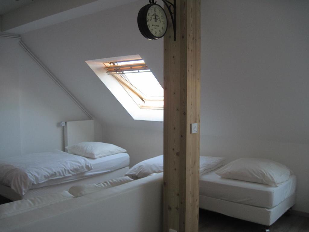 Hôtel Des Bois Seltz Quarto foto